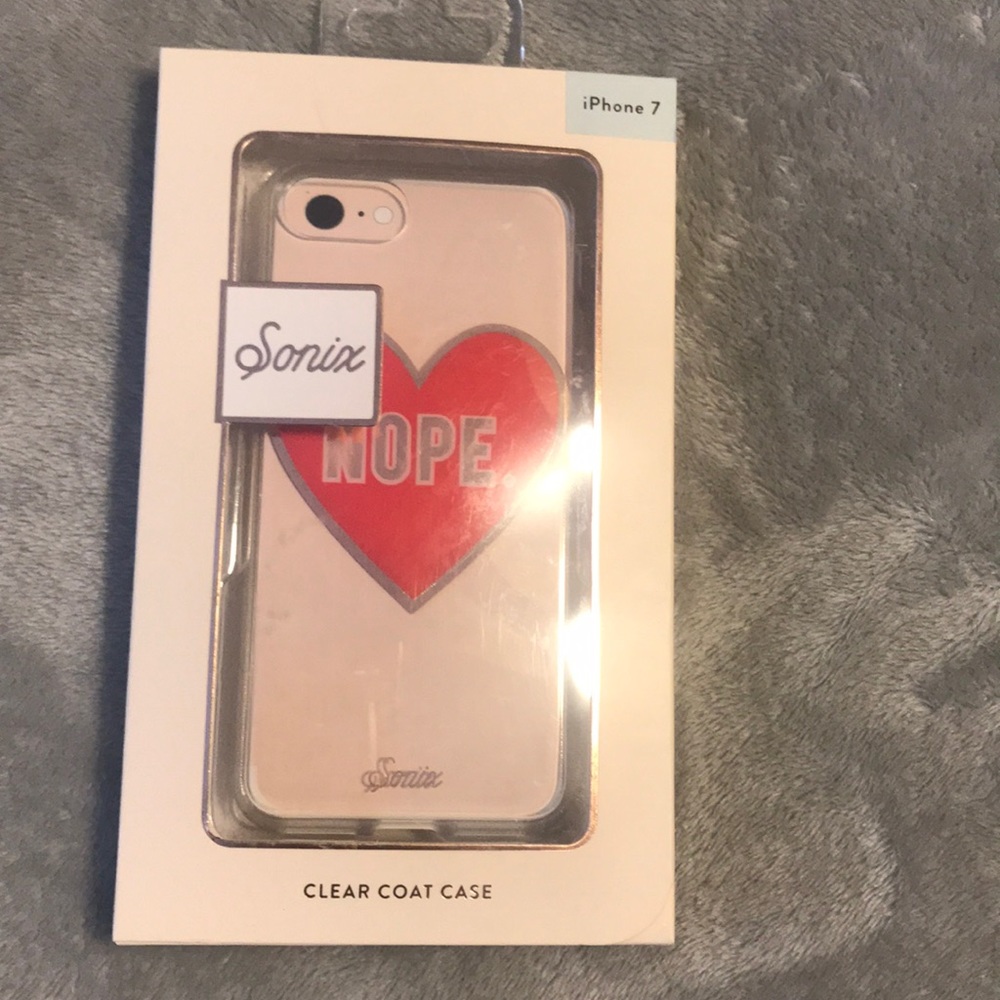 iPhone 7 NOPE heart clear coat case